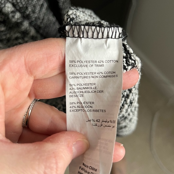 Stork & Babe Maternity friendly cardigan. Size small. EUC - Picture 3 of 4